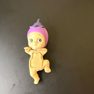 Sonny Angel Hipper Eggplant Authentic